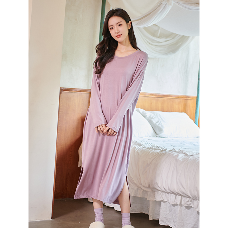 简约长款长袖莫代尔睡裙
