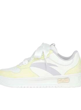 【定制球鞋】 安踏   板鞋  奶油小熊  922418001Q-1