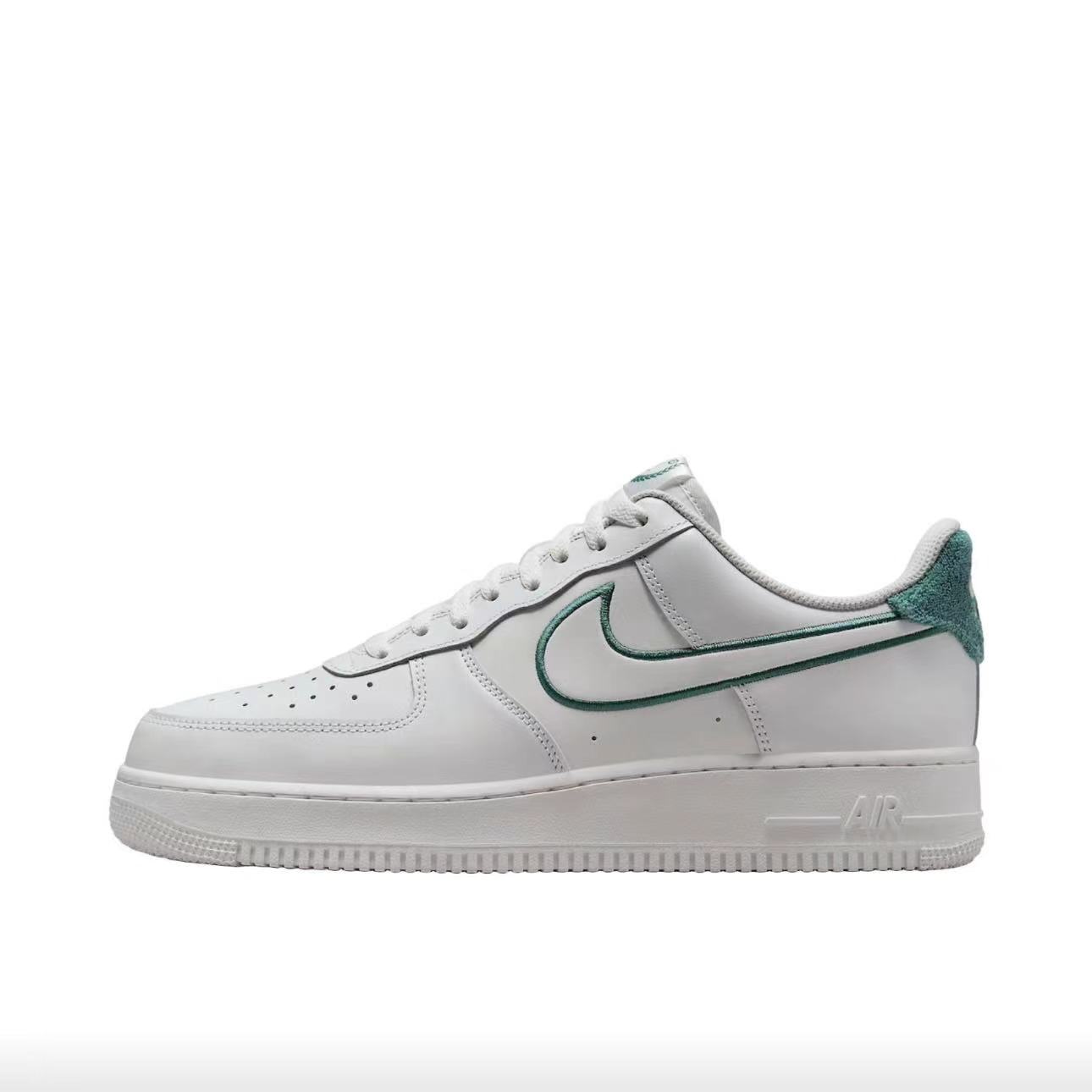 Nike Air Force 1 舒适运动 防滑耐磨 低帮 板鞋 白绿 FN8349-100