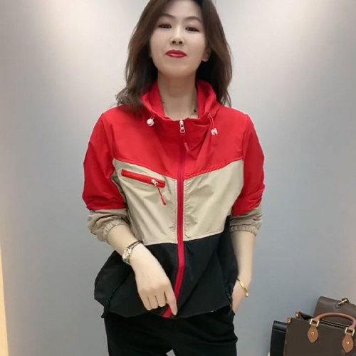 撞色连帽宽松外套大码女装减龄潮