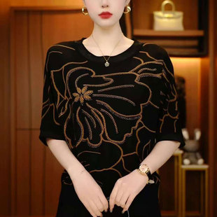 2025夏季新款时尚烫钻圆领短袖针织衫妈妈装百搭宽松显瘦上衣女士