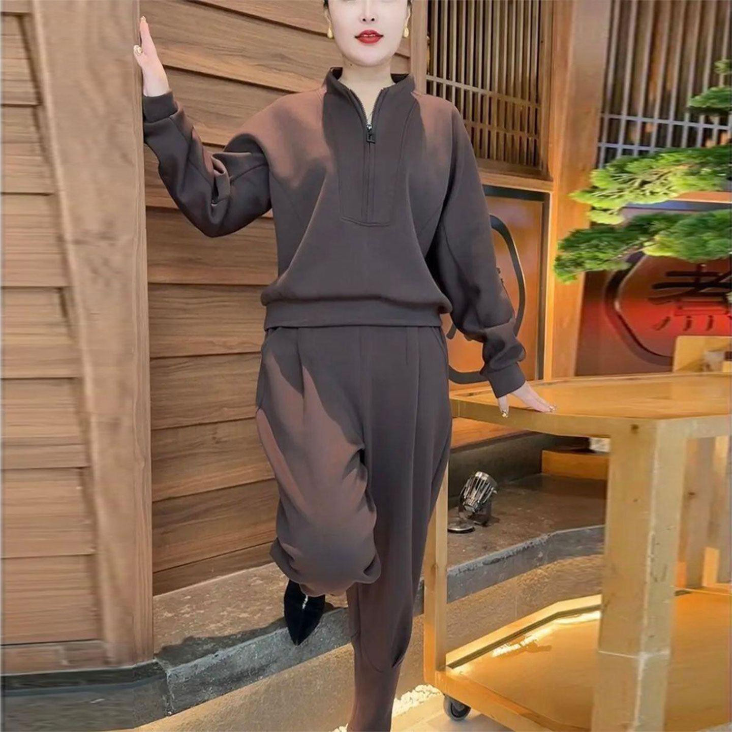 2025秋季新款时尚纯色妈妈套装女宽松休闲拉链长袖卫衣运动两件套,女装/女士精品,时尚套装,淘宝优惠券,粉丝福利购,淘宝优惠卷