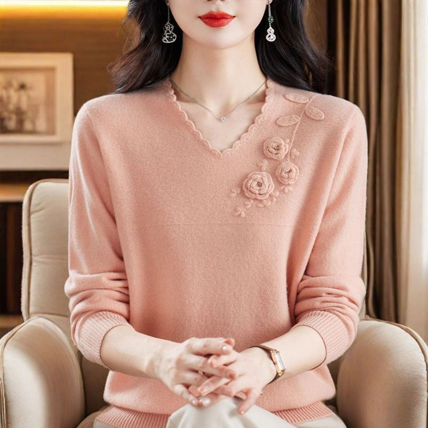 时尚V领立体花朵洋气针织衫女2025秋冬新款宽松显瘦妈妈减龄上衣,女装/女士精品,毛针织衫,淘宝优惠券,粉丝福利购,淘宝优惠卷