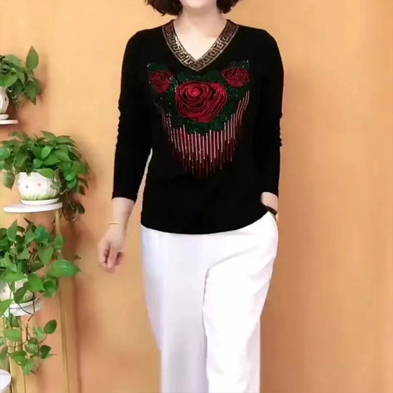 长袖时尚烫钻v领弹力高档妈妈装