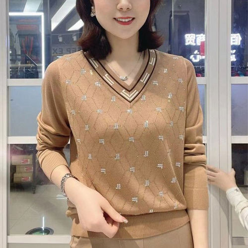 针织V领百搭打底衫长袖时尚女士