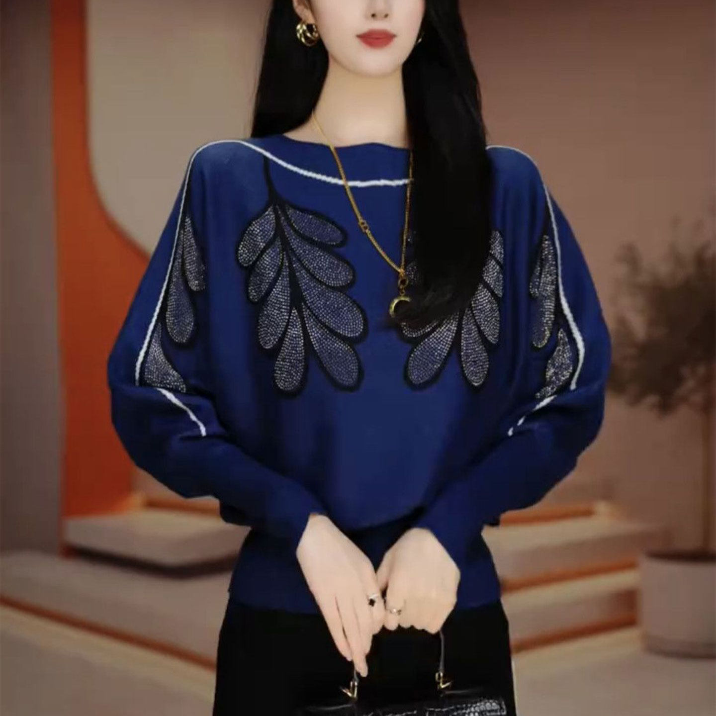 洋气高档烫钻长袖针织衫女2025秋冬新款宽松显瘦气质百搭打底上衣,女装/女士精品,毛针织衫,淘宝优惠券,粉丝福利购,淘宝优惠卷