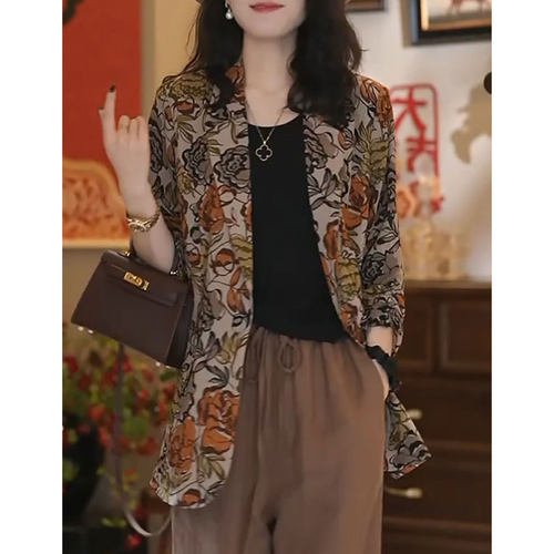 洋气长袖印花西装外套妈妈装百搭