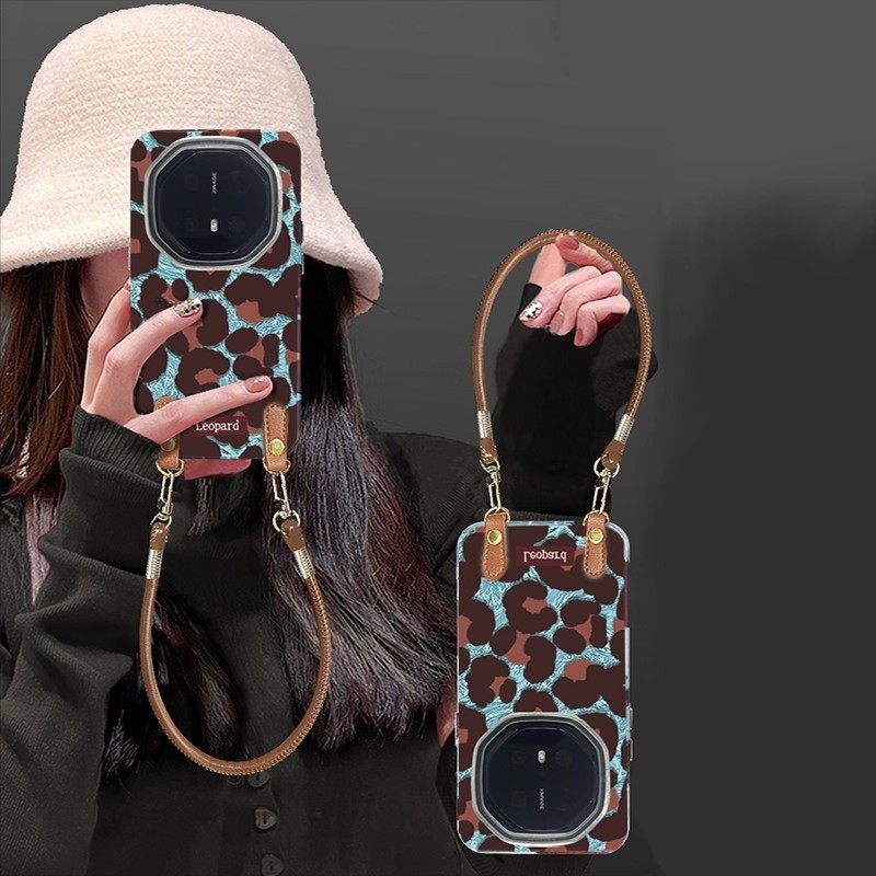 适用于华为mate70rs非凡大师手机壳女款复古蓝豹纹奢华手提链条60rs保时捷外壳全包防摔保护套创意潮牌个性