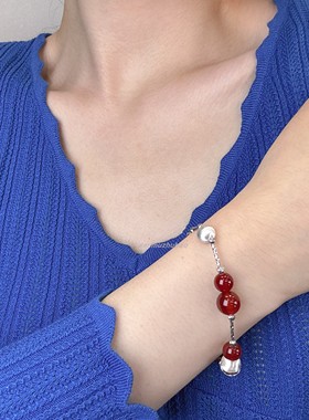 镭射天然红玛瑙碎银子拉丝手链