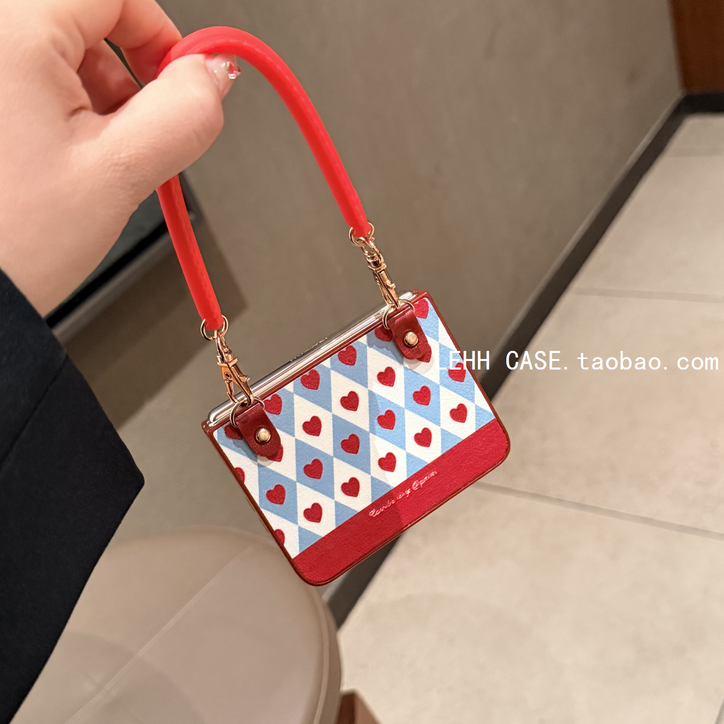 爱心适用华为puraX/Pocket2手机壳新款小米mixflip2手机套oppofindn3斜挎三星zflip6/7女荣耀V手提绳nova