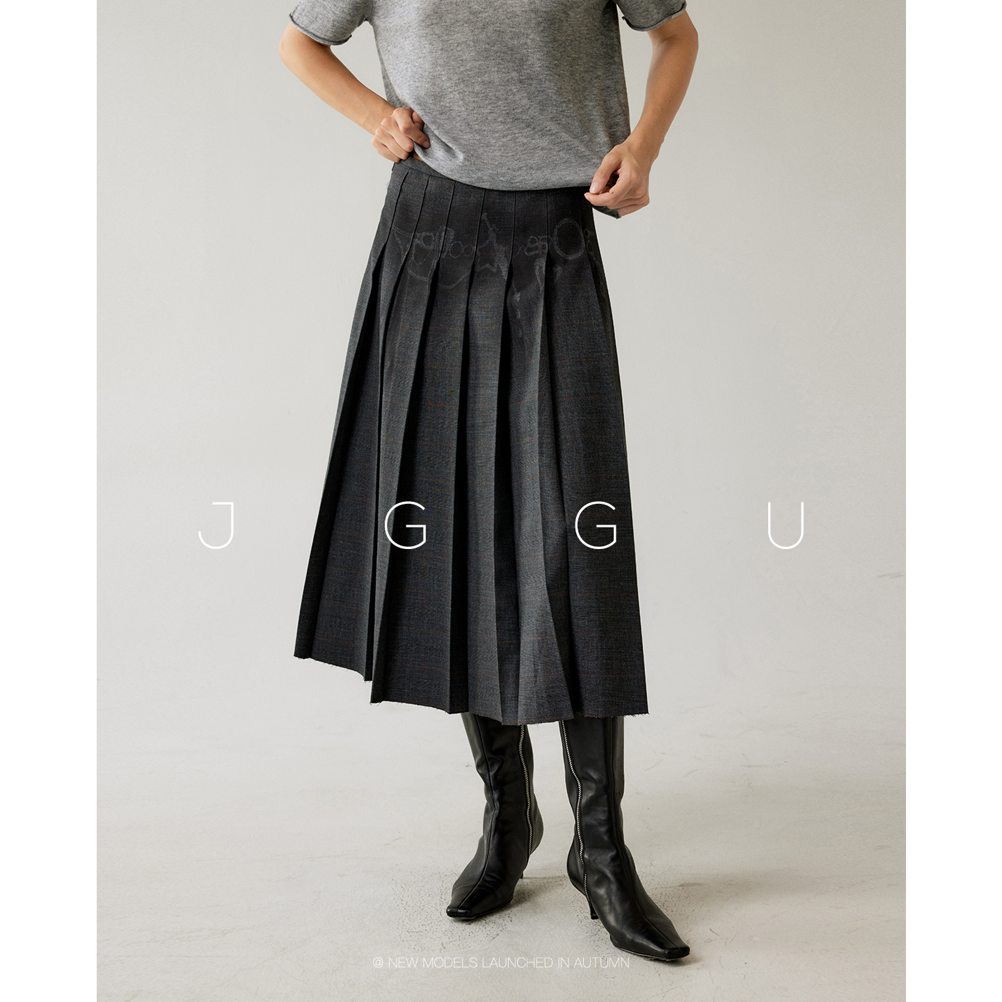 晶咕黑标JGGU【朋克学院】学院风层次感印花百皱长款半身裙女秋