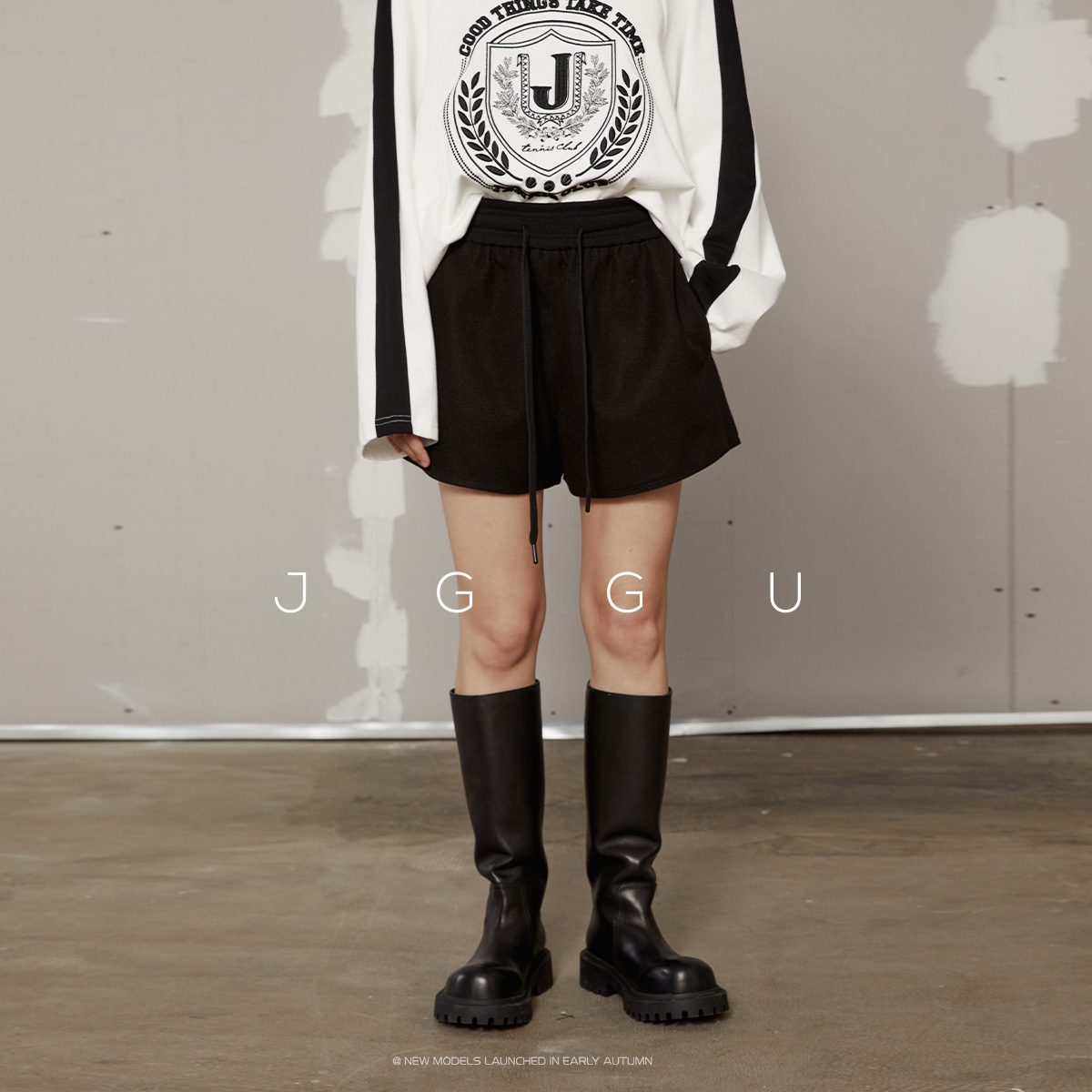 黑标常规抽绳晶咕高领