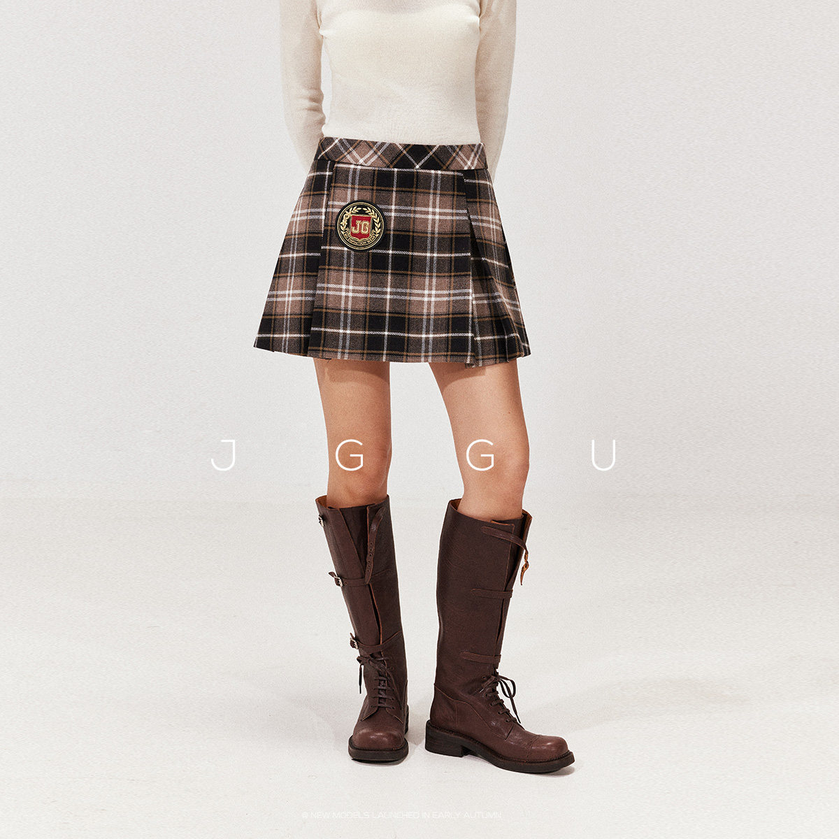 晶咕黑标JGGU常青藤学院风加厚tr色织格纹面料刺绣徽章压褶裙裤,女装/女士精品,半身裙,淘宝优惠券,粉丝福利购,淘宝优惠卷
