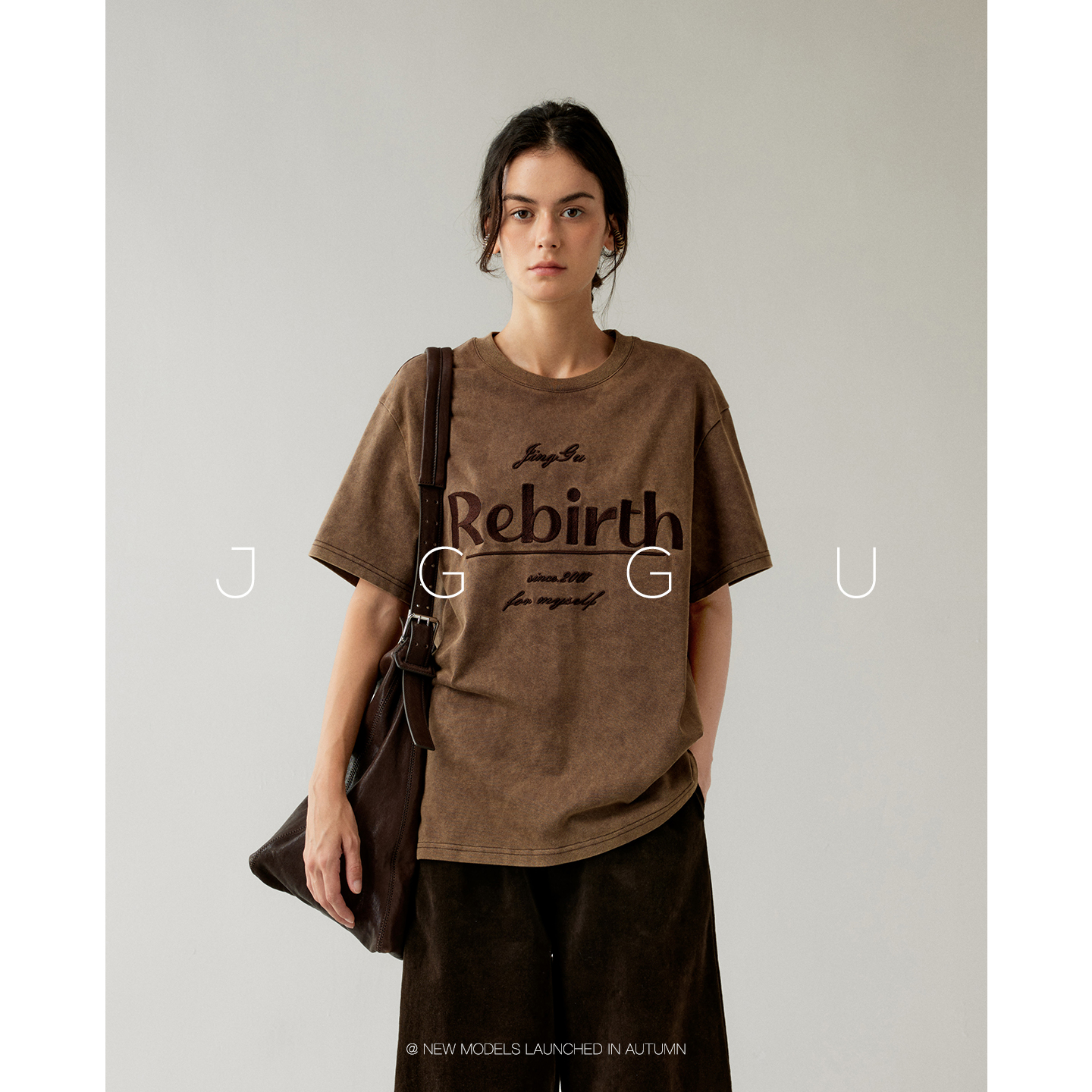 晶咕黑标JGGU【狂恋秋踪】100棉复古水洗高密刺绣短袖T恤女秋大码