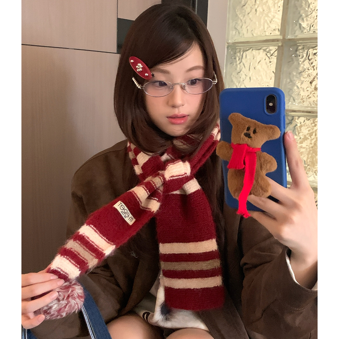 韩版条纹红色毛球小围巾