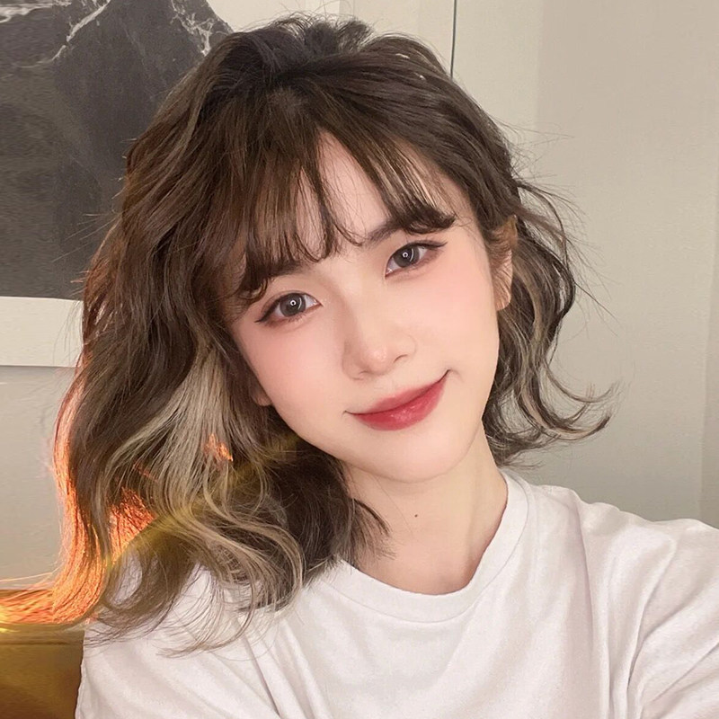 假发女短发网红圆脸短卷发自然减龄羊毛卷2021时尚新款仿真全头套