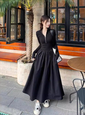 chic设计感针织拼接连衣裙女春秋季新款收腰显瘦气质长袖大摆裙