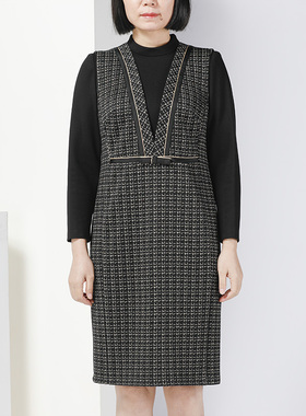 靓诺异料拼接针织连衣裙LL19411A