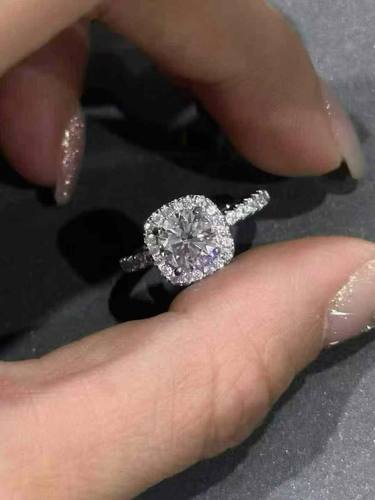 胖东来同款莫桑钻一克拉戒指S925银戒指开口可调节圈口特价128元