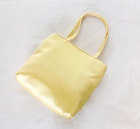 Стиль домохозяйки желтый шелковой пояс плакат