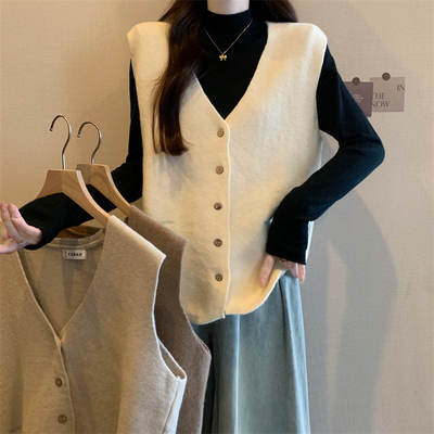 大码V领叠穿毛衣马甲背心女秋冬2025新款小个子外搭针织坎肩马夹