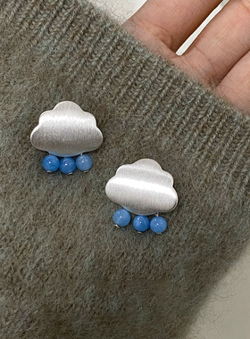 可爱银色云朵雨滴流苏耳钉女2026