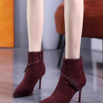 冬水钻皮带扣细跟瘦瘦靴