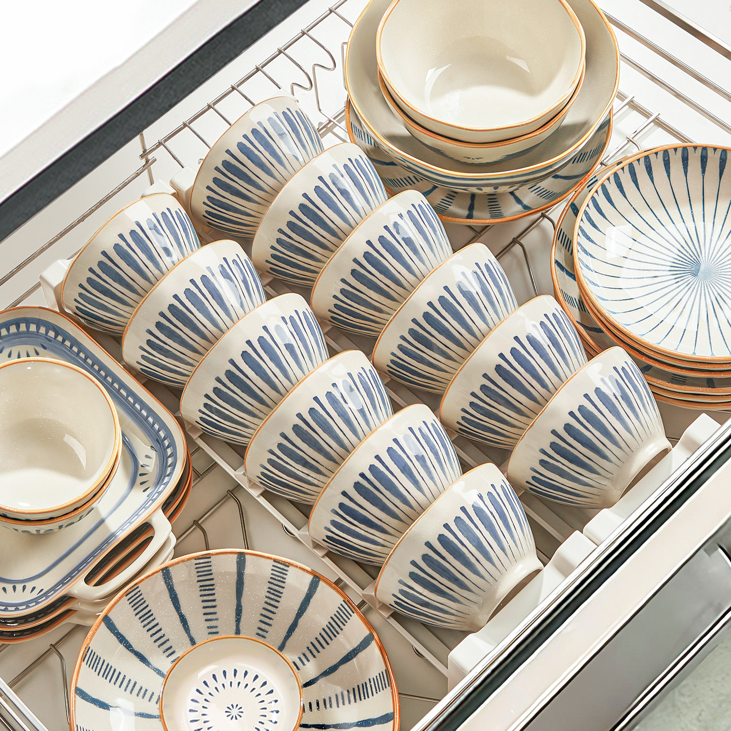 日式陶瓷餐具套装2025新款高颜值中式碗盘釉下彩碗具乔迁新居碗筷,餐饮具,碗,淘宝优惠券,粉丝福利购,淘宝优惠卷