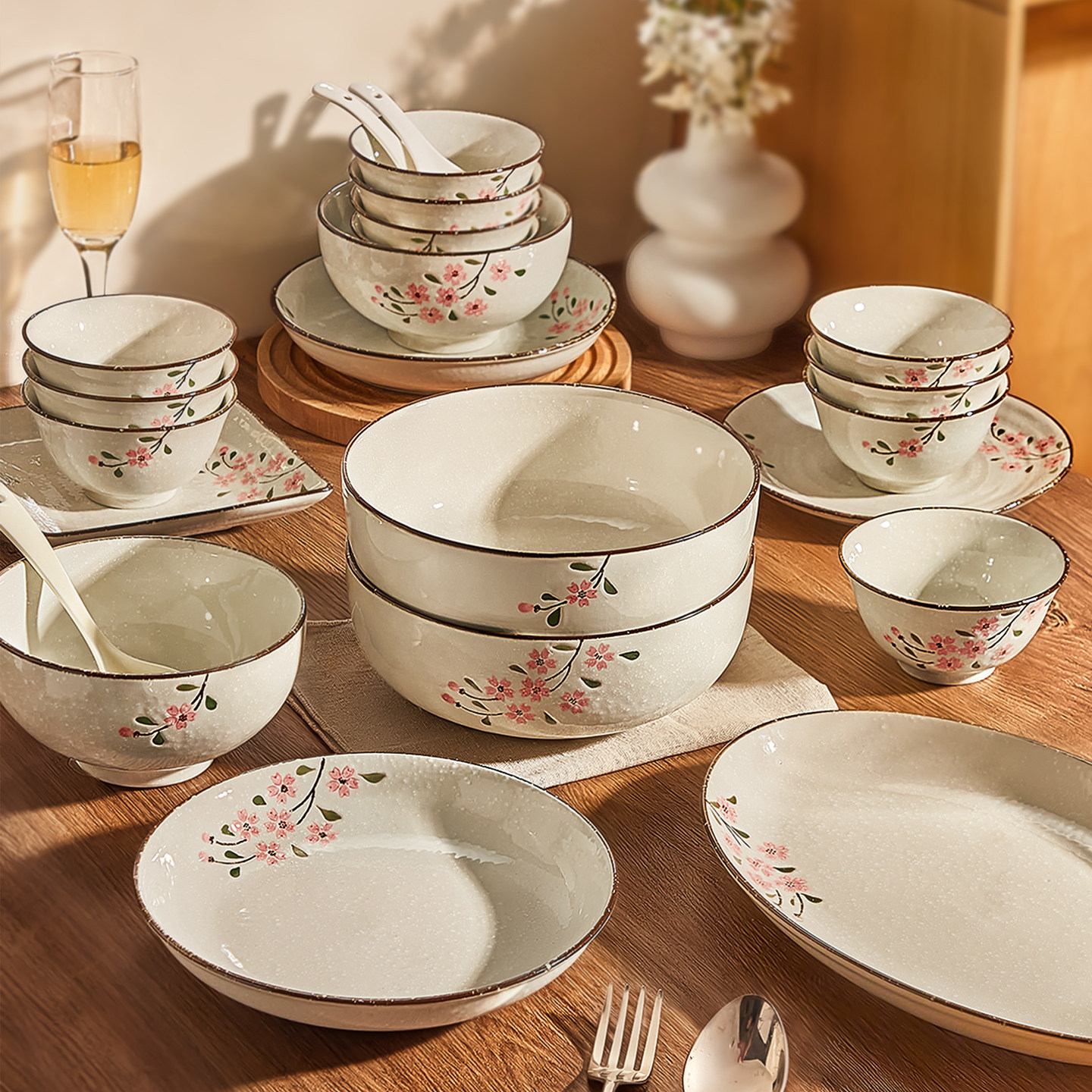 好看的米墨色日式陶瓷饭碗家用2025新款碗盘餐具饭碗菜盘汤碗面碗