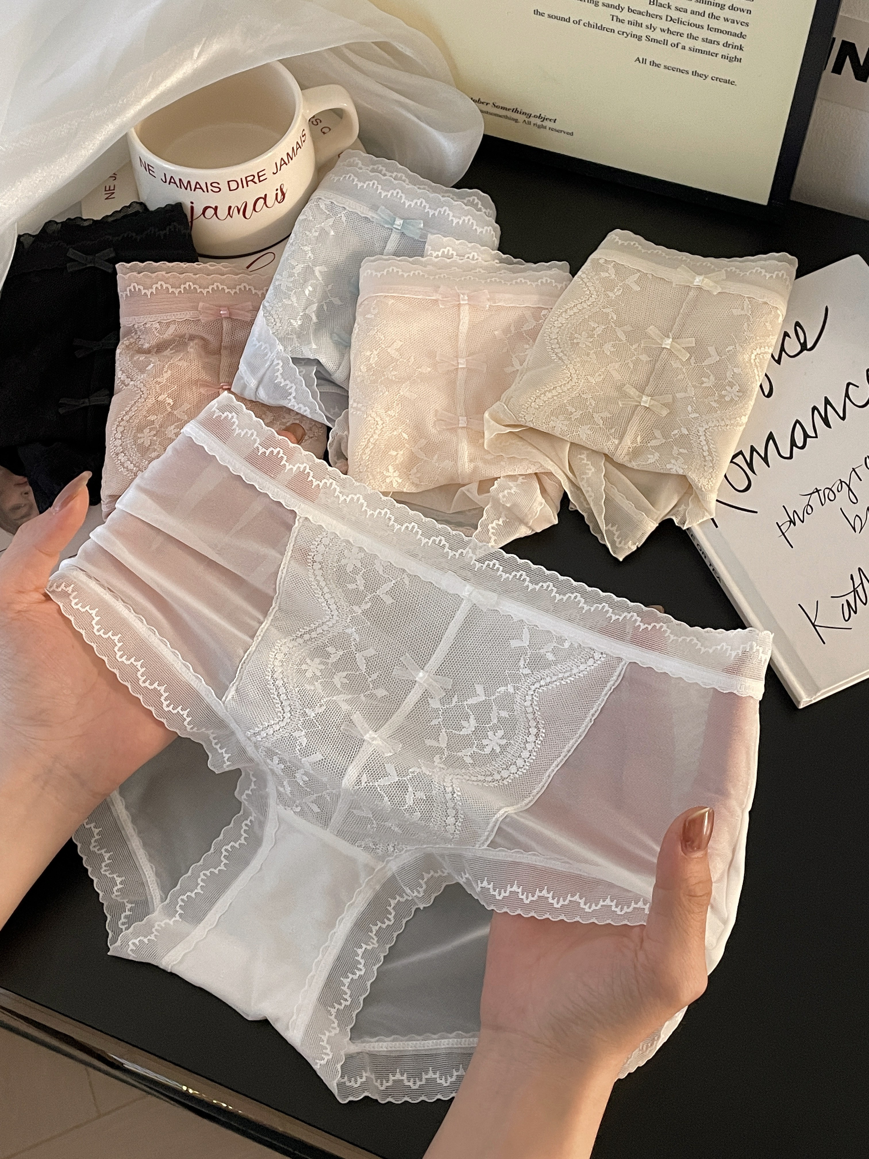 2024早春新品超薄裸感速干面膜内裤女生短裤无痕包臀蕾丝三角裤
