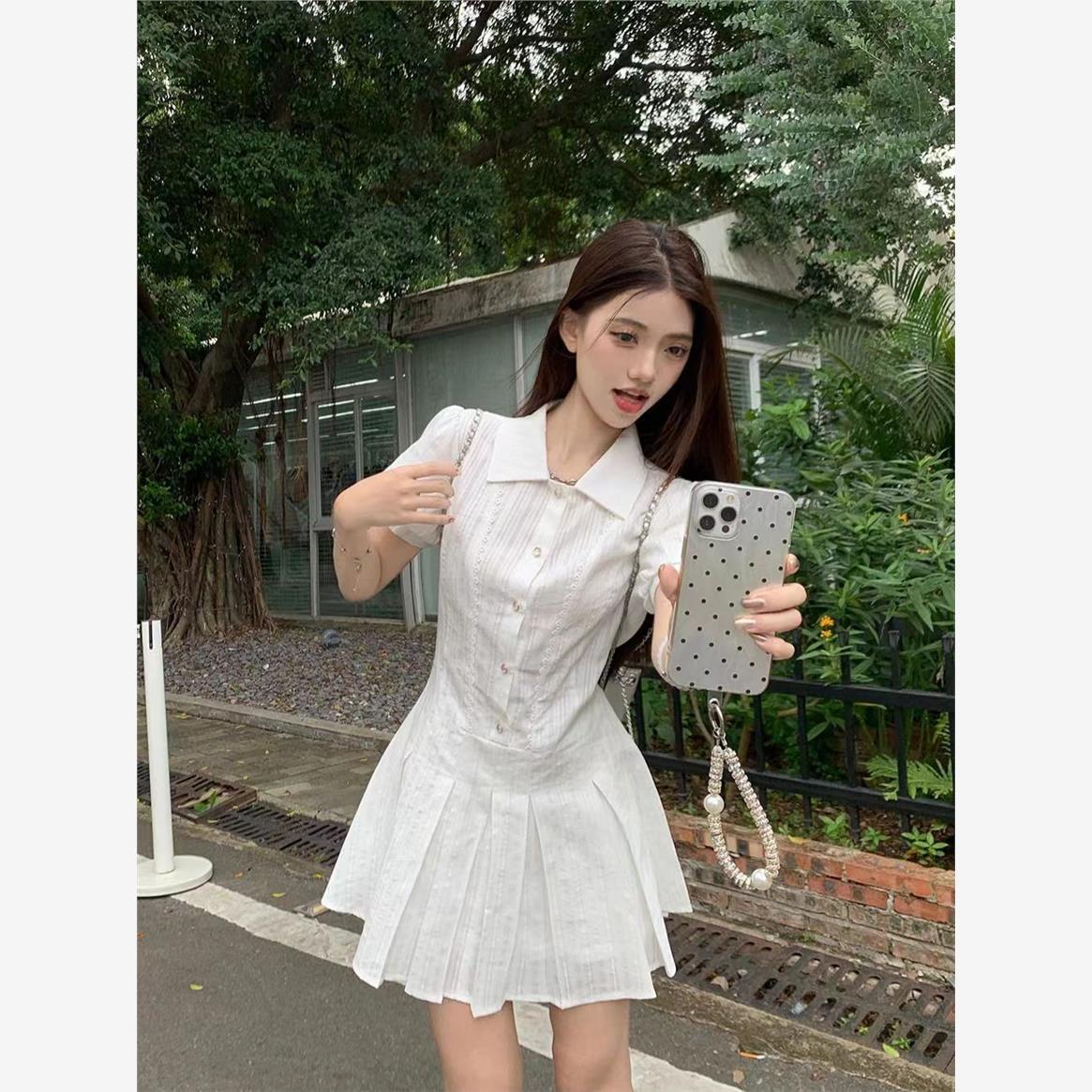 2025新款学院风泡泡袖翻领白色连衣裙女a字裙夏季甜美修身显瘦裙
