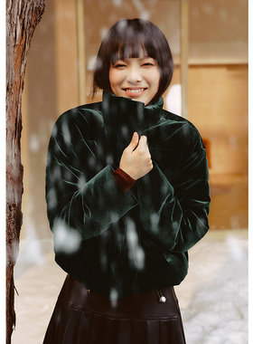 EF绿色复古显瘦立领白鸭绒面包服2025冬季新款丝绒保暖羽绒服外套