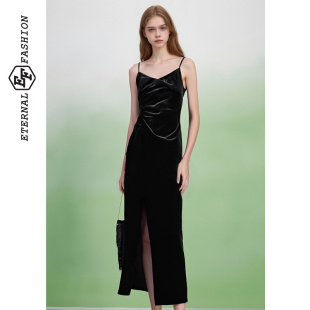 EF丝绒吊带约会派对连衣裙2025冬季新款高级感晚宴中长款礼服裙