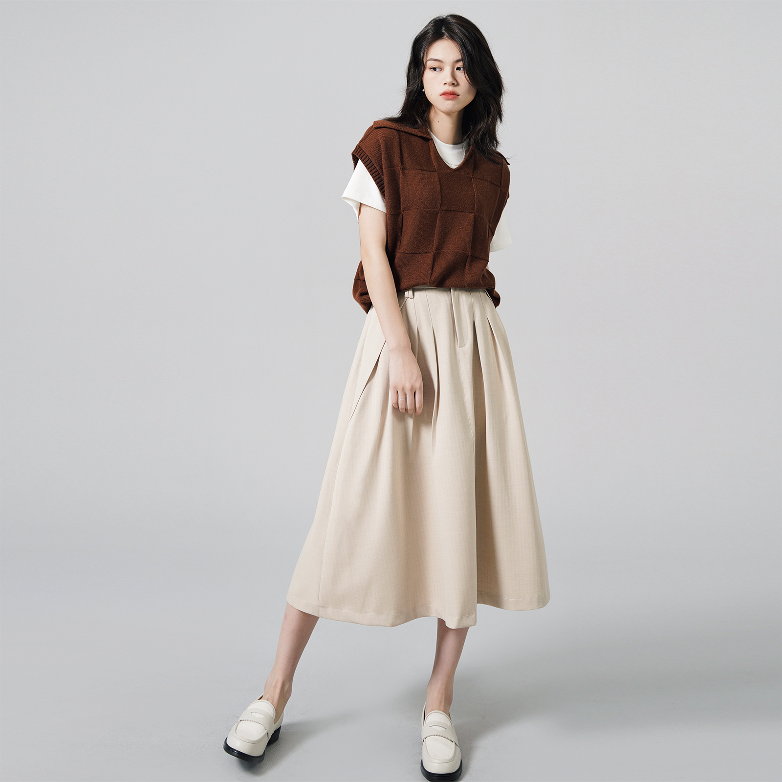 偶得一物·人字纹对褶半裙 挺括流畅层次感 立裁复古