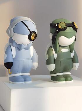 创意飞行员太空系列车内摆件男生高级中控台装饰潮玩公仔可爱礼物