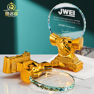 水晶奖杯定制创意树脂握手授权牌公司合作代理诚信共赢年会奖牌