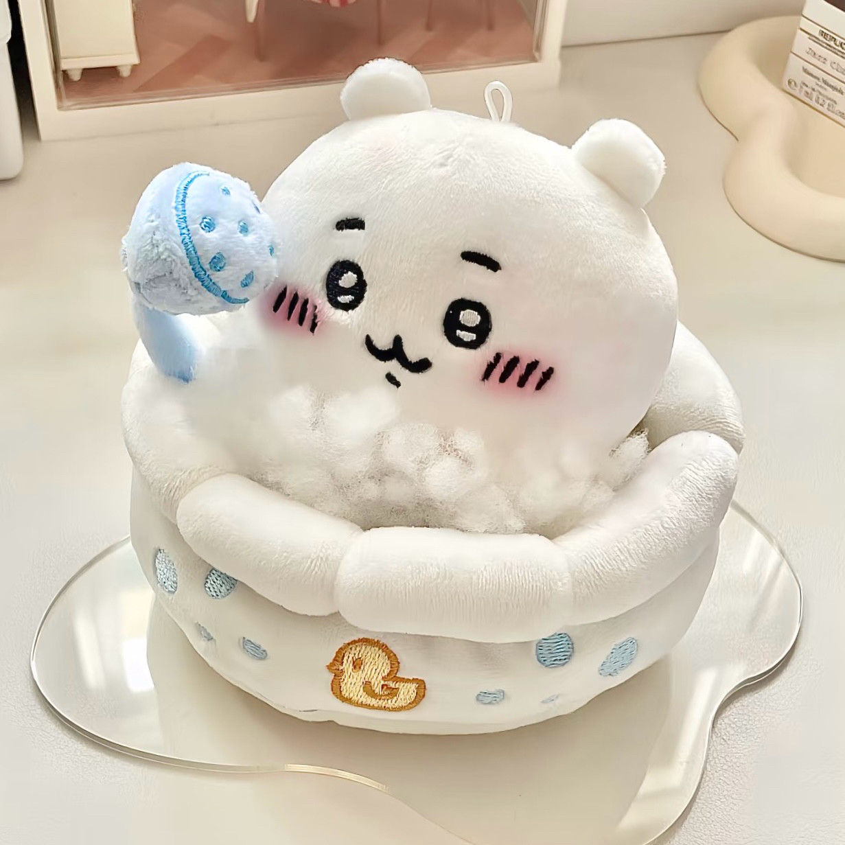 日本正版chiikawa浴缸泡澡吉伊玩偶毛绒可爱公仔乌萨奇卡哇女礼物