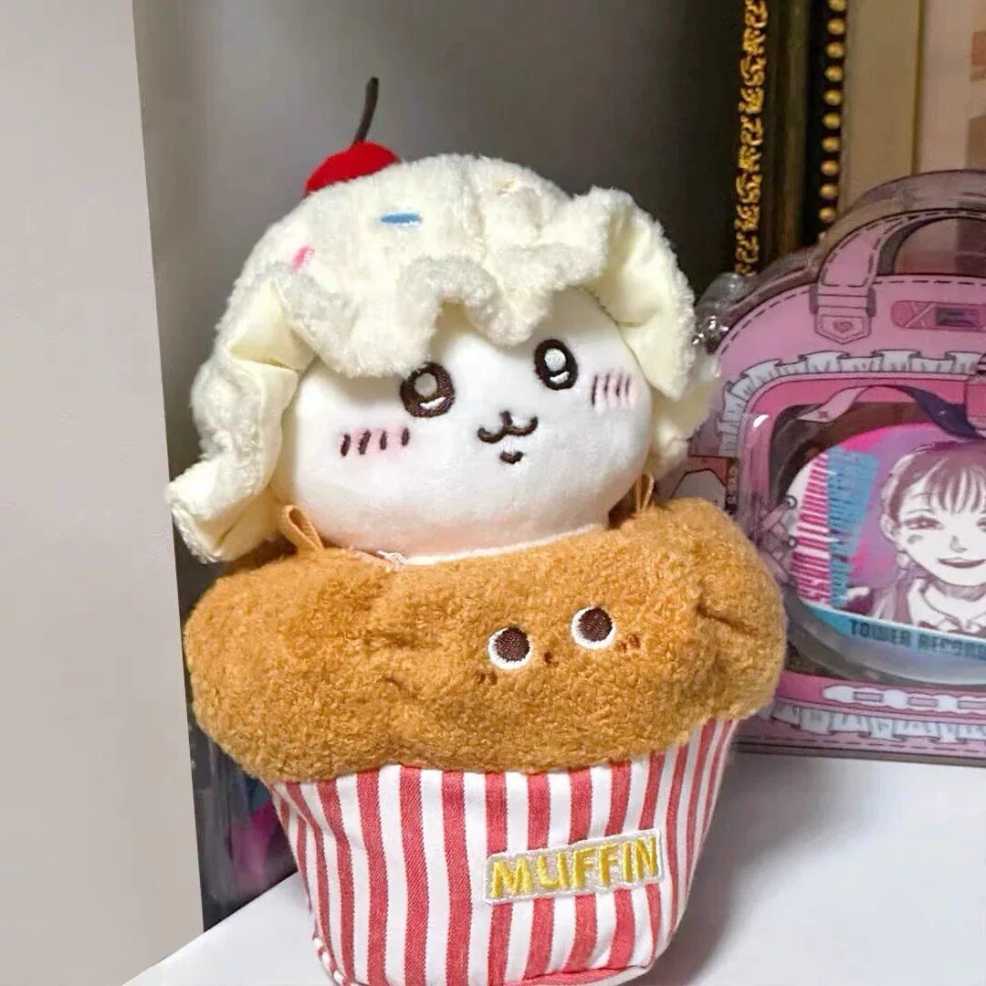 日本 飞鼠乌萨奇chiikawa生日杯子蛋糕帽子小八玩偶吉伊毛绒公仔