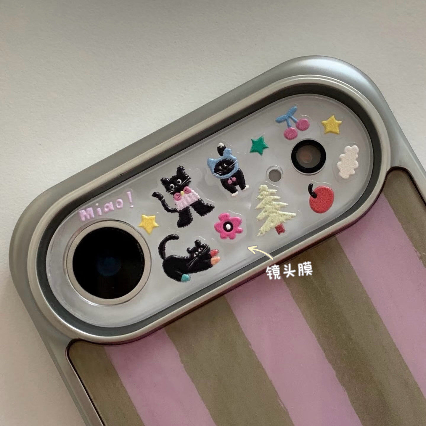 韩系可爱小猫咪贴纸air适用iPhone17promax镜头底座膜ins苹果17pro软膜趣味卡通静电吸附不留胶