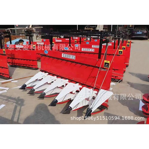四轮车带的低杆高杆多用割晒机收割玉米杆谷子高梁向日葵收割机