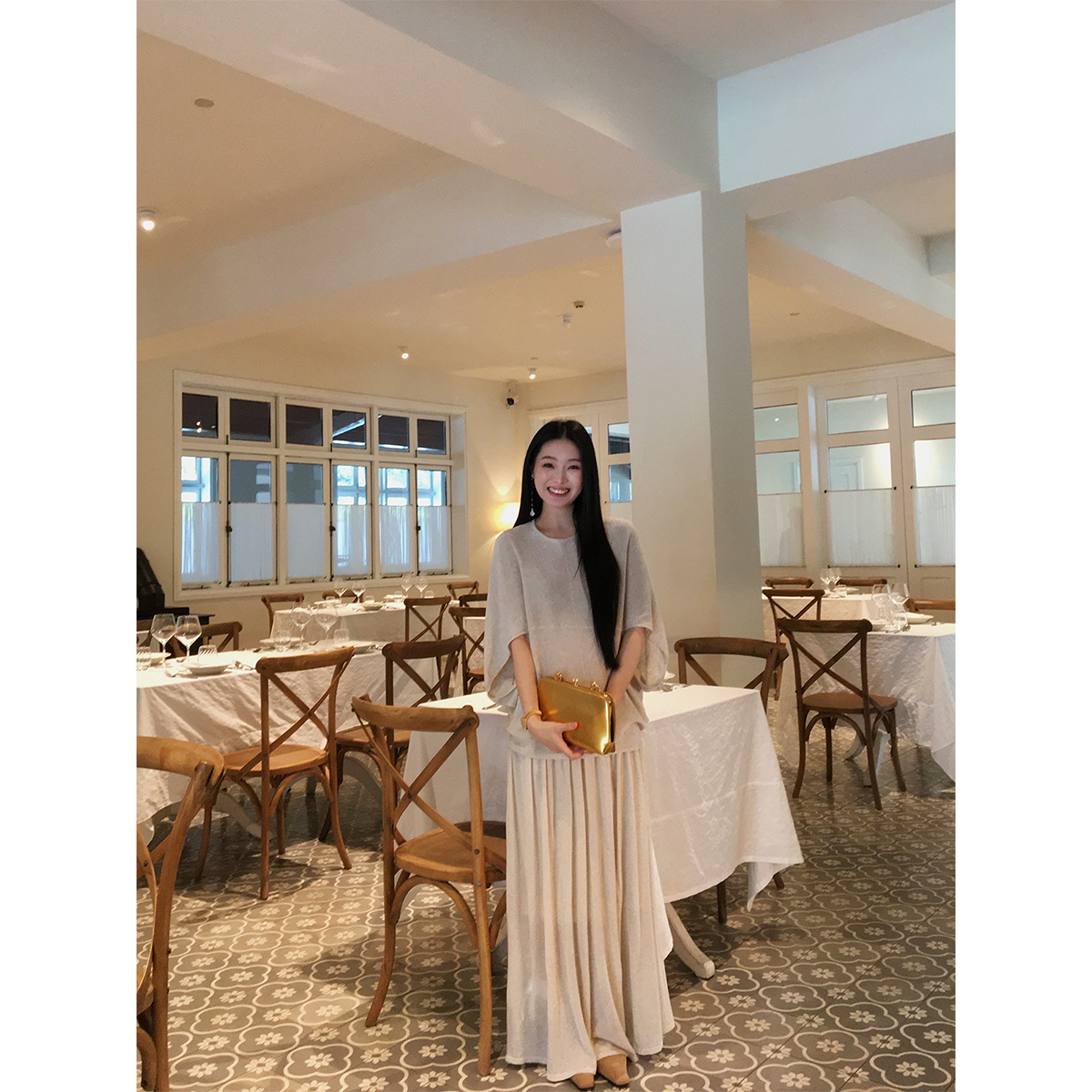 黄亮Elovey 自带随性慵懒感 亚麻天丝透气气质款短上衣女显瘦百搭