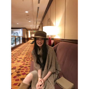 黄亮Elovey【10/12 10am】山羊绒羊毛翻领套头斗篷式针织披肩罩衫