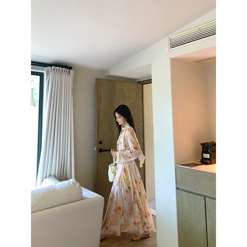 黄亮Elovey【浪漫美学】经典小V领设计秋季枫叶连衣裙长裙C02-3