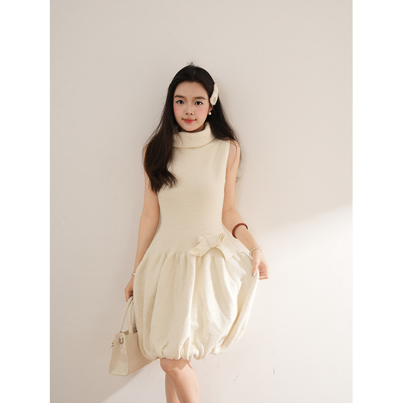 【云朵慕斯】韩系高领蝴蝶结无袖连衣裙春秋少女内搭修身花苞短裙