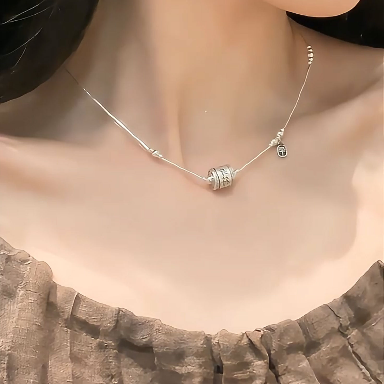 925银护身符桶珠平安牌锁骨链女