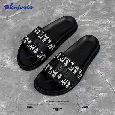 轻奢V字印花厚底防滑凉拖