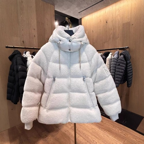 Mackage/迈凯奇泰迪毛加厚羽绒服