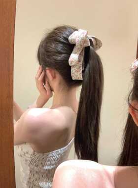 春日氛围感担当复古碎花蝴蝶结香蕉夹法式甜美后脑勺夹子2026新款