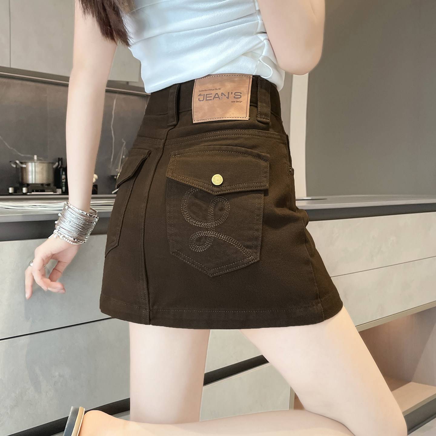 2026夏季薄款咖色刺绣牛仔小个子防走光半身裙女高腰A字短裙显瘦