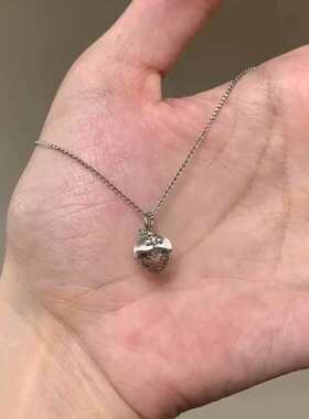 森系小众松果项链女清新浅爆款设计吊坠项链时尚锁骨高级百搭